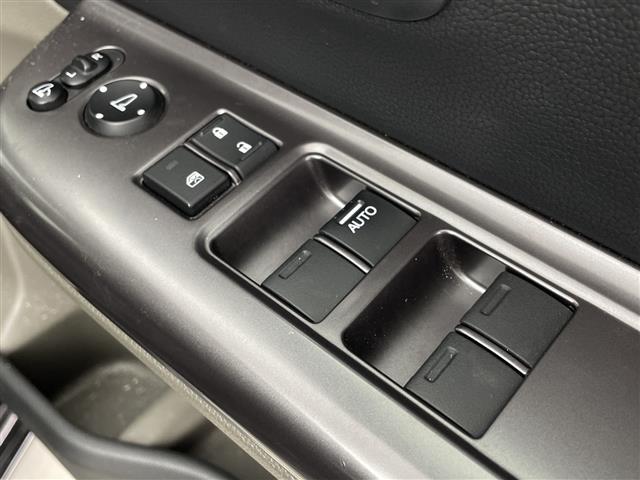 フリード G・ホンダセンシング 社外7型ナビ フルセグTV 衝突被害軽減システム 両側電動スライドドア ハーフレザーシート ステアリングスイッチ クルーズコントロール 横滑り防止機能 LEDライト ビルトインETC スマートキー(16枚目)