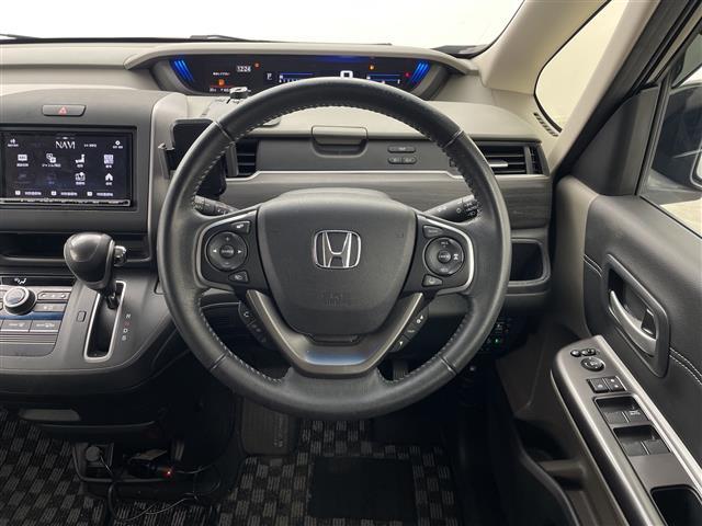 フリード G・ホンダセンシング 社外7型ナビ フルセグTV 衝突被害軽減システム 両側電動スライドドア ハーフレザーシート ステアリングスイッチ クルーズコントロール 横滑り防止機能 LEDライト ビルトインETC スマートキー(22枚目)