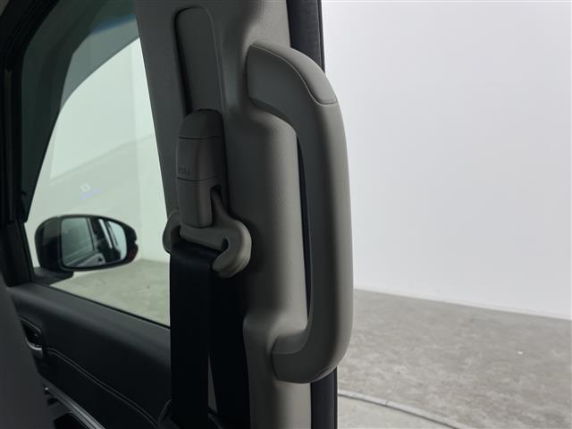 フリード G・ホンダセンシング 社外7型ナビ フルセグTV 衝突被害軽減システム 両側電動スライドドア ハーフレザーシート ステアリングスイッチ クルーズコントロール 横滑り防止機能 LEDライト ビルトインETC スマートキー(26枚目)