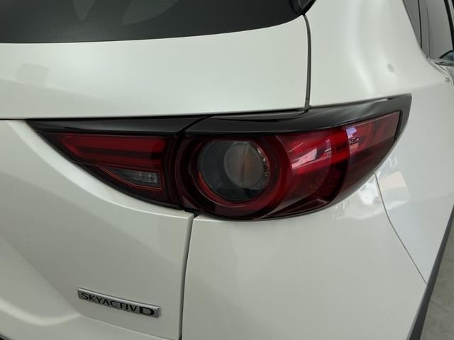 CX-5 XD エクスクルーシブモード 純正9型ナビ フルセグTV 全周囲カメラ 衝突被害軽減システム アダクティブクルーズコントロール BOSEプレミアムサウンド ステアリングヒーター 電動リアゲート ブラインドスポットモニター 禁煙車(68枚目)