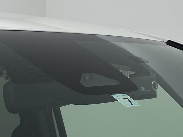 ヴォクシー ハイブリッドS-Z モデリスタエアロ 快適利便パッケージ ユニバーサルステップ 純正14型後席モニター 純正10.5型ナビ 電動リアゲート ステアリングヒーター 両側電動スライドドア ビルトインETC2.0 禁煙車(44枚目)