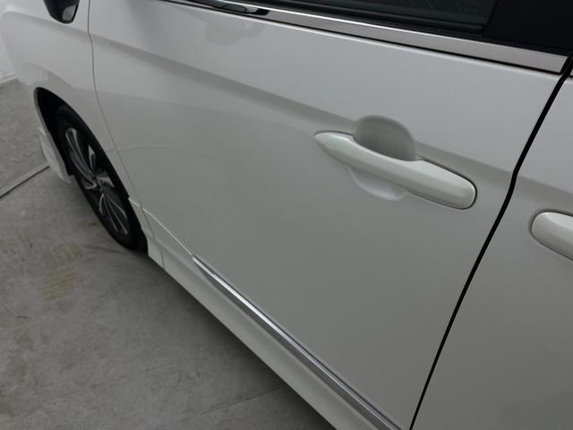 ヴォクシー ハイブリッドS-Z モデリスタエアロ 快適利便パッケージ ユニバーサルステップ 純正14型後席モニター 純正10.5型ナビ 電動リアゲート ステアリングヒーター 両側電動スライドドア ビルトインETC2.0 禁煙車(65枚目)