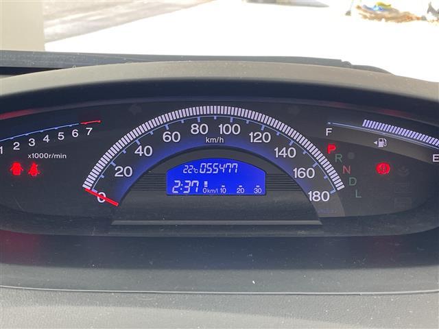 フリード G ジャストセレクション 社外7型ナビ フルセグTV バックカメラ 両側電動スライドドア 横滑り防止機能 ステアリングスイッチ オートエアコン HIDオートライト 純正フロアマット 前後ドライブレコーダー ビルトインETC(21枚目)