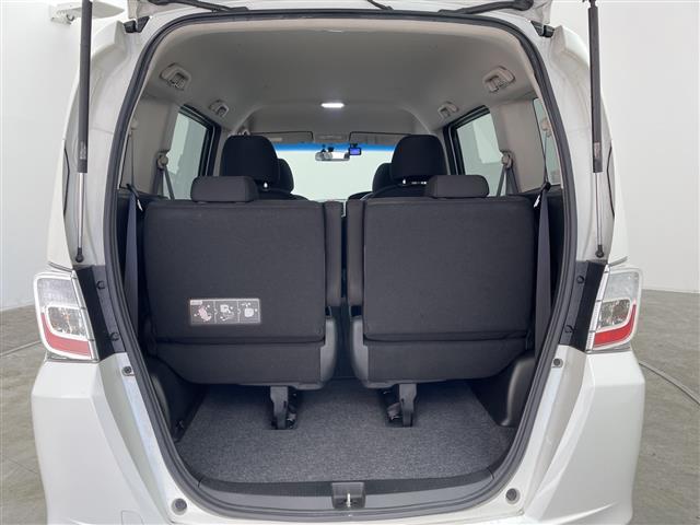 フリード G ジャストセレクション 社外7型ナビ フルセグTV バックカメラ 両側電動スライドドア 横滑り防止機能 ステアリングスイッチ オートエアコン HIDオートライト 純正フロアマット 前後ドライブレコーダー ビルトインETC(38枚目)