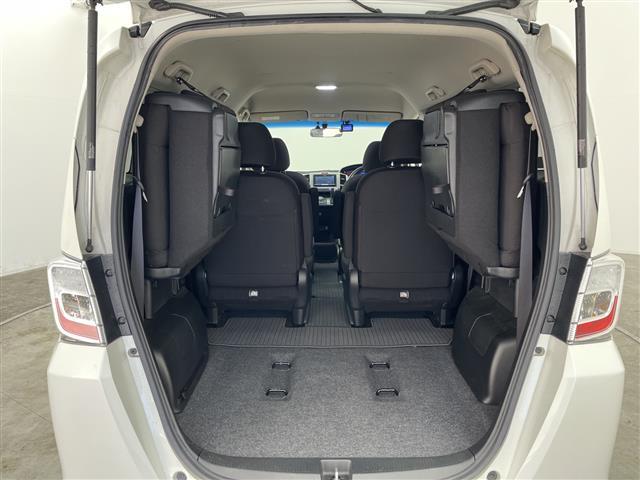 フリード G ジャストセレクション 社外7型ナビ フルセグTV バックカメラ 両側電動スライドドア 横滑り防止機能 ステアリングスイッチ オートエアコン HIDオートライト 純正フロアマット 前後ドライブレコーダー ビルトインETC(39枚目)