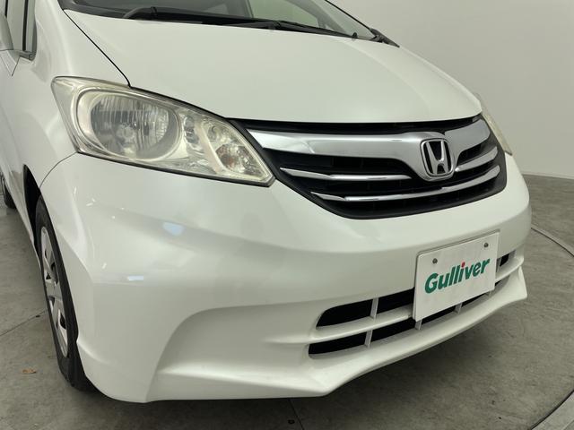 フリード G ジャストセレクション 社外7型ナビ フルセグTV バックカメラ 両側電動スライドドア 横滑り防止機能 ステアリングスイッチ オートエアコン HIDオートライト 純正フロアマット 前後ドライブレコーダー ビルトインETC(51枚目)