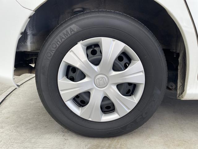 フリード G ジャストセレクション 社外7型ナビ フルセグTV バックカメラ 両側電動スライドドア 横滑り防止機能 ステアリングスイッチ オートエアコン HIDオートライト 純正フロアマット 前後ドライブレコーダー ビルトインETC(68枚目)