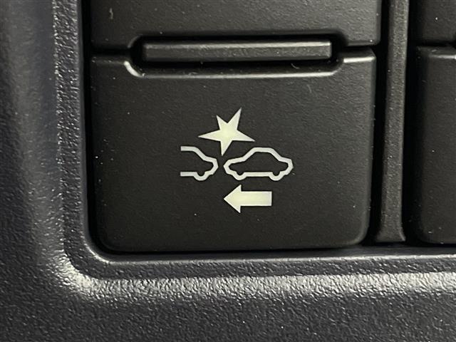 ノア ハイブリッドX 社外7型ナビ フルセグTV 社外12型後部席モニター 片側電動スライドドア 衝突被害軽減システム プッシュスタート ステアリングスイッチ オートエアコン 純正15アルミホイール ETC 禁煙車(6枚目)