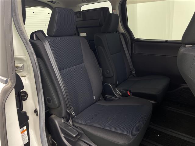 ノア ハイブリッドX 社外7型ナビ フルセグTV 社外12型後部席モニター 片側電動スライドドア 衝突被害軽減システム プッシュスタート ステアリングスイッチ オートエアコン 純正15アルミホイール ETC 禁煙車(27枚目)