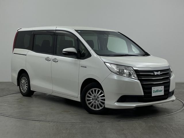 ノア ハイブリッドX 社外7型ナビ フルセグTV 社外12型後部席モニター 片側電動スライドドア 衝突被害軽減システム プッシュスタート ステアリングスイッチ オートエアコン 純正15アルミホイール ETC 禁煙車(53枚目)