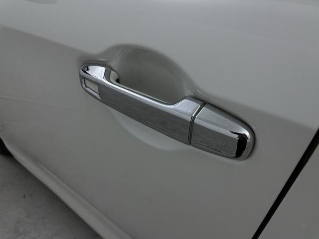 ノア ハイブリッドX 社外7型ナビ フルセグTV 社外12型後部席モニター 片側電動スライドドア 衝突被害軽減システム プッシュスタート ステアリングスイッチ オートエアコン 純正15アルミホイール ETC 禁煙車(68枚目)