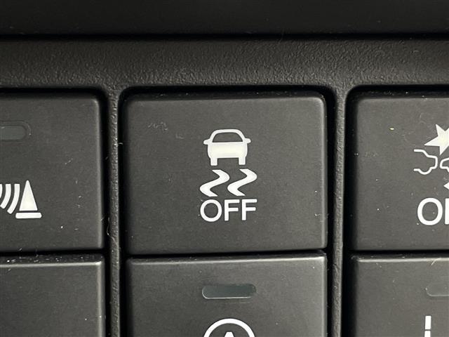 オデッセイ アブソルート・アドバンス 純正8型ナビ 全方位カメラ 前方ドライブレコーダー 運転席パワーシート クルーズコントロール追従有 両側パワースライドドア Bluetooth ハーフレザーシート LEDヘッドライト 純正ETC(9枚目)