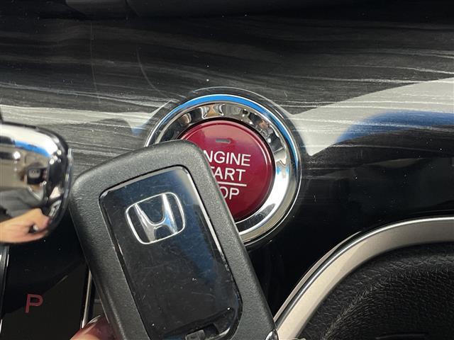 オデッセイ アブソルート・アドバンス 純正8型ナビ 全方位カメラ 前方ドライブレコーダー 運転席パワーシート クルーズコントロール追従有 両側パワースライドドア Bluetooth ハーフレザーシート LEDヘッドライト 純正ETC(12枚目)