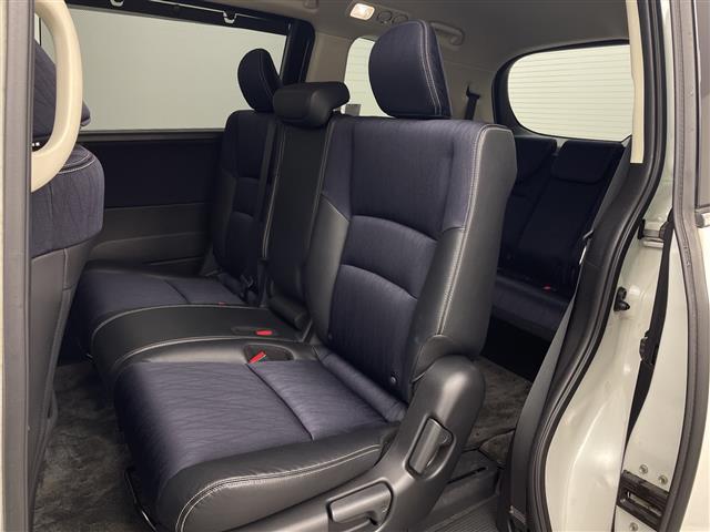 オデッセイ アブソルート・アドバンス 純正8型ナビ 全方位カメラ 前方ドライブレコーダー 運転席パワーシート クルーズコントロール追従有 両側パワースライドドア Bluetooth ハーフレザーシート LEDヘッドライト 純正ETC(32枚目)