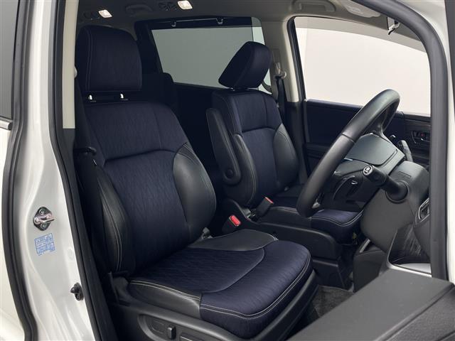 オデッセイ アブソルート・アドバンス 純正8型ナビ 全方位カメラ 前方ドライブレコーダー 運転席パワーシート クルーズコントロール追従有 両側パワースライドドア Bluetooth ハーフレザーシート LEDヘッドライト 純正ETC(34枚目)