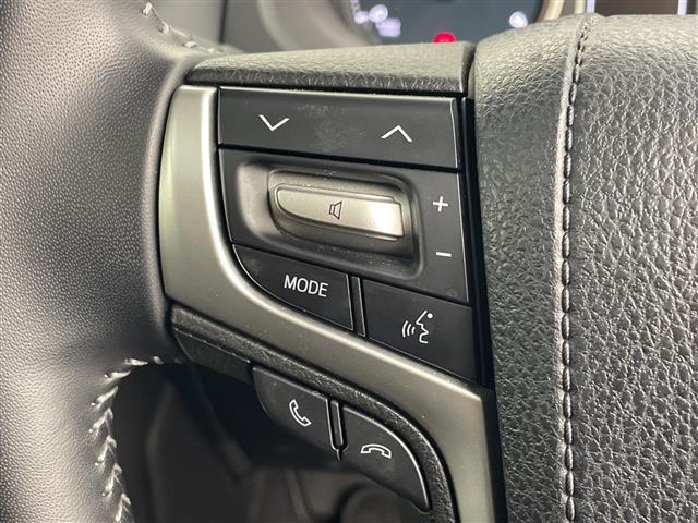 ランドクルーザープラド TX Lパッケージ マットブラックエディション サンルーフ ルーフレール 純正9型ナビ 全周囲カメラ 純正ビルトインETC2.0 レザーシート シートヒーター エアーシート パワーシート ウッドコンビハンドル アイドリングストップ 禁煙車(21枚目)
