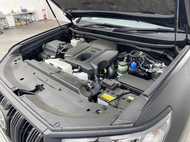 ランドクルーザープラド TX Lパッケージ マットブラックエディション サンルーフ ルーフレール 純正9型ナビ 全周囲カメラ 純正ビルトインETC2.0 レザーシート シートヒーター エアーシート パワーシート ウッドコンビハンドル アイドリングストップ 禁煙車(80枚目)