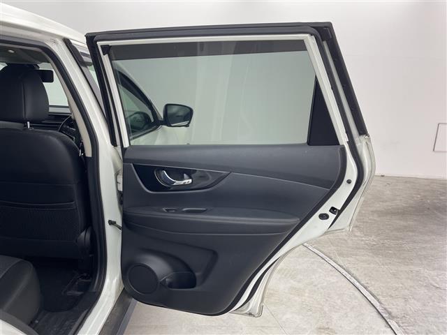 エクストレイル 20Xi 純正9型ナビ フルセグTV 全周囲カメラ アダプティブクルーズコントロール 電動リアゲート ステアリングスイッチ デジタルインナーミラー プッシュスタート スマートキー LEDオートライト 禁煙車(41枚目)