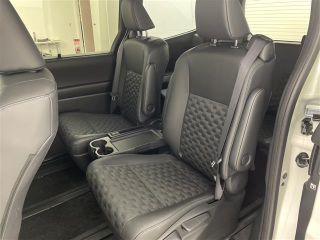 ヴォクシー S-Z 純正8型ディスプレイオーディオナビ 全周囲カメラ アダプティブクルーズコントロール 衝突被害軽減システム 両側電動スライドドア シートヒーター オートマチックハイビーム LEDオートライト 禁煙車(38枚目)