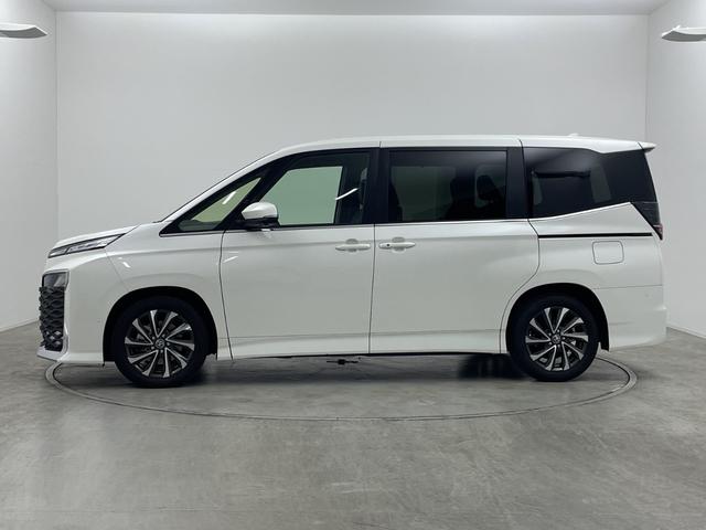 ヴォクシー S-Z 純正8型ディスプレイオーディオナビ 全周囲カメラ アダプティブクルーズコントロール 衝突被害軽減システム 両側電動スライドドア シートヒーター オートマチックハイビーム LEDオートライト 禁煙車(46枚目)