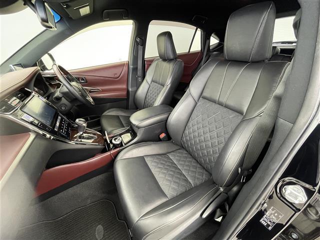 ハリアー プレミアム　アルパイン９型ナビ　バックカメラ　クルーズコントロール　横滑り防止装置　レーンキー　オートライト　ＬＥＤライト　パワーシート　ＥＴＣ　純正アルミホイール　パワーバックドア（24枚目）