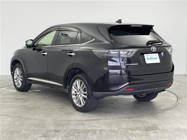 ハリアー プレミアム　アルパイン９型ナビ　バックカメラ　クルーズコントロール　横滑り防止装置　レーンキー　オートライト　ＬＥＤライト　パワーシート　ＥＴＣ　純正アルミホイール　パワーバックドア（31枚目）