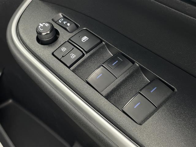 ノア Ｇ　純正８型ディスプレイオーディオ　両側電動スライドドア　バックカメラ　前席シートヒーター　アダプティブクルーズコントロール　衝突被害軽減ブレーキ　電動パーキング　ＥＴＣ　ドラレコ　コーナーセンサー（23枚目）