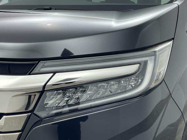 ステップワゴンスパーダ スパーダ・クールスピリット　ホンダセンシング　純正９型インターナビ　後席１０型フリップダウンモニター　ＥＴＣ　全周囲モニター　フルセグテレビ　シートヒーター　パドルシフト　ステアリングスイッチ　ＬＥＤヘッドライト　バニティミラー　禁煙車（61枚目）