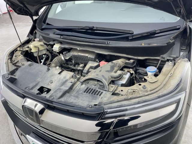 ステップワゴンスパーダ スパーダ・クールスピリット　ホンダセンシング　純正９型インターナビ　後席１０型フリップダウンモニター　ＥＴＣ　全周囲モニター　フルセグテレビ　シートヒーター　パドルシフト　ステアリングスイッチ　ＬＥＤヘッドライト　バニティミラー　禁煙車（80枚目）