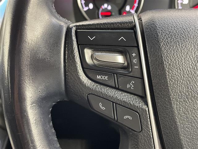 アルファード ２．５Ｓ　純正１０型ナビ　アルパイン後席モニター　バックカメラ　両側電動スライドドア　ビルトインＥＴＣ　クルーズコントロール　ウッドコンビステアリング　ステアリングスイッチ　ＬＥＤライト　スマートキー　禁煙車（14枚目）