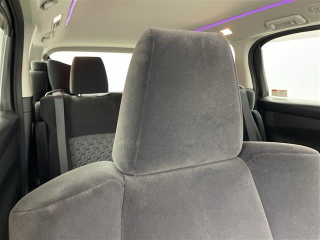 アルファード ２．５Ｓ　純正１０型ナビ　アルパイン後席モニター　バックカメラ　両側電動スライドドア　ビルトインＥＴＣ　クルーズコントロール　ウッドコンビステアリング　ステアリングスイッチ　ＬＥＤライト　スマートキー　禁煙車（26枚目）