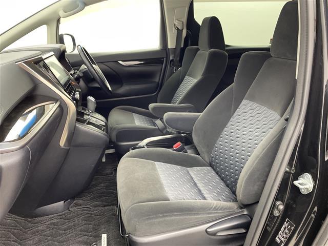 アルファード ２．５Ｓ　純正１０型ナビ　アルパイン後席モニター　バックカメラ　両側電動スライドドア　ビルトインＥＴＣ　クルーズコントロール　ウッドコンビステアリング　ステアリングスイッチ　ＬＥＤライト　スマートキー　禁煙車（34枚目）