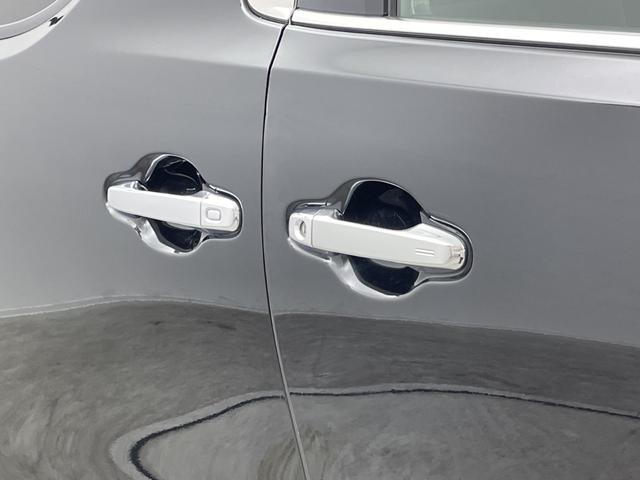 アルファード ２．５Ｓ　純正１０型ナビ　アルパイン後席モニター　バックカメラ　両側電動スライドドア　ビルトインＥＴＣ　クルーズコントロール　ウッドコンビステアリング　ステアリングスイッチ　ＬＥＤライト　スマートキー　禁煙車（58枚目）