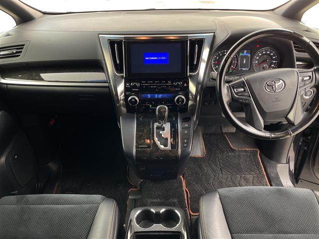 アルファード ２．５Ｓ　Ａパッケージ　タイプブラック　純正９型ナビ　純正１０型後部席モニター　ＪＢＬプレミアムサウンド　バックカメラ　衝突被害軽減ブレーキ　電動リアゲート　両側電動スライドドア　ＥＴＣ２．０　純正ドラレコ　ハーフレザーシート　ＬＥＤライト（2枚目）