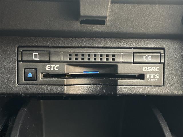 アルファード ２．５Ｓ　Ａパッケージ　タイプブラック　純正９型ナビ　純正１０型後部席モニター　ＪＢＬプレミアムサウンド　バックカメラ　衝突被害軽減ブレーキ　電動リアゲート　両側電動スライドドア　ＥＴＣ２．０　純正ドラレコ　ハーフレザーシート　ＬＥＤライト（10枚目）