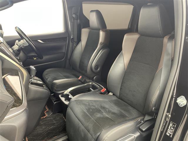 アルファード ２．５Ｓ　Ａパッケージ　タイプブラック　純正９型ナビ　純正１０型後部席モニター　ＪＢＬプレミアムサウンド　バックカメラ　衝突被害軽減ブレーキ　電動リアゲート　両側電動スライドドア　ＥＴＣ２．０　純正ドラレコ　ハーフレザーシート　ＬＥＤライト（34枚目）