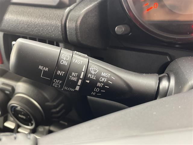 ジムニーノマド ＦＣ　登録済未使用車　４ＷＤ　アダプティブクルーズコントロール　後退時ブレーキサポート　衝突被害軽減ブレーキ　レーンキープアシスト　ダウンヒルアシスト　横滑り防止　前席シートヒーター　誤発進抑制ブレーキ（15枚目）