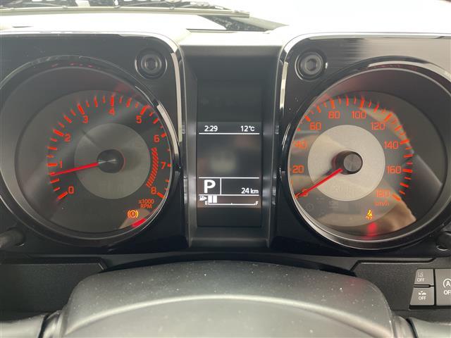 ジムニーノマド ＦＣ　登録済未使用車　４ＷＤ　アダプティブクルーズコントロール　後退時ブレーキサポート　衝突被害軽減ブレーキ　レーンキープアシスト　ダウンヒルアシスト　横滑り防止　前席シートヒーター　誤発進抑制ブレーキ（16枚目）