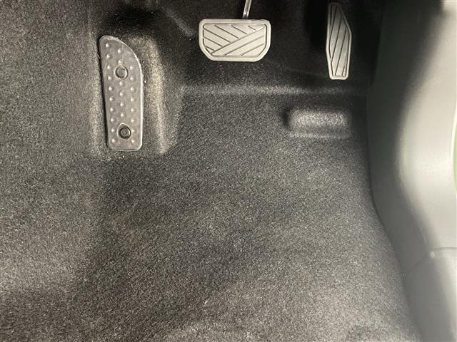 ジムニーノマド ＦＣ　登録済未使用車　４ＷＤ　アダプティブクルーズコントロール　後退時ブレーキサポート　衝突被害軽減ブレーキ　レーンキープアシスト　ダウンヒルアシスト　横滑り防止　前席シートヒーター　誤発進抑制ブレーキ（42枚目）