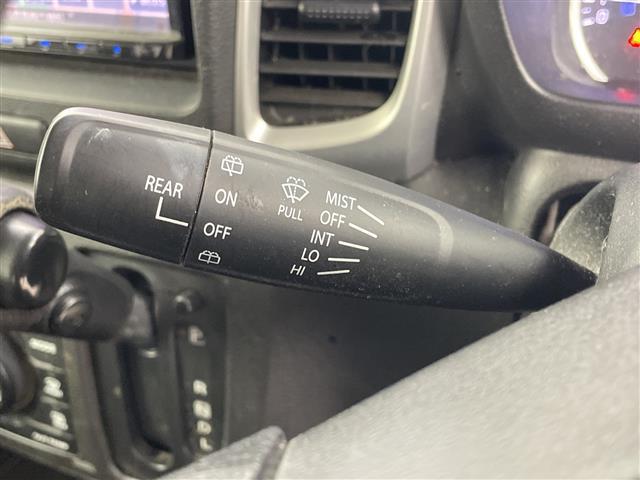 スペーシア Gリミテッド 雹害 メモリナビ バックカメラ ワンセグTV 電動スライドドア 衝突被害軽減ブレーキ レーンアシスト シートヒーター プッシュスタートボタン スマートキー 取扱説明書 保証書 オートエアコン(17枚目)