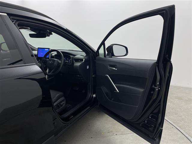 カローラクロス ハイブリッド　Ｚ　純正１０．５型ナビ　バックカメラ　フルセグＴＶ　ＥＴＣ２．０　ハーフレザーシート　シートヒーター　電動リアゲート　純正アルミホイール　衝突被害軽減ブレーキ　レーンアシスト　ＬＥＤヘッドライト　禁煙車（38枚目）