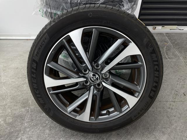 カローラクロス ハイブリッド　Ｚ　純正１０．５型ナビ　バックカメラ　フルセグＴＶ　ＥＴＣ２．０　ハーフレザーシート　シートヒーター　電動リアゲート　純正アルミホイール　衝突被害軽減ブレーキ　レーンアシスト　ＬＥＤヘッドライト　禁煙車（80枚目）