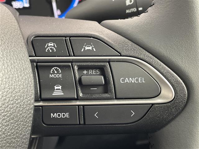 ヴォクシー ハイブリッドＳ－Ｚ　純正１０．５型ナビ　バックカメラ　ＣＤ／ＤＶＤデッキ　快適利便パッケージＨｉｇｈ　前後ドラレコ　両側電動スライドドア　ハーフレザーシート　シートヒーター　衝突被害軽減ブレーキ　レーンアシスト　禁煙（13枚目）