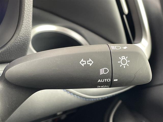 ヴォクシー ハイブリッドＳ－Ｚ　純正１０．５型ナビ　バックカメラ　ＣＤ／ＤＶＤデッキ　快適利便パッケージＨｉｇｈ　前後ドラレコ　両側電動スライドドア　ハーフレザーシート　シートヒーター　衝突被害軽減ブレーキ　レーンアシスト　禁煙（26枚目）