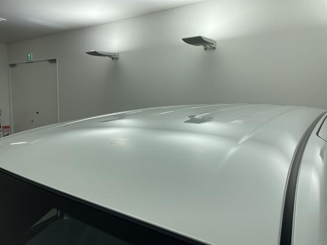 セレナ ｅ－パワー　ハイウェイスターＶ　登録済未使用車　純正１１型後席モニター　純正１２．３型ナビ　全周囲カメラ　プロパイロット　プロパイロットパーキング　電子ミラー　ワイヤレス充電器　ＳＯＳコール　ＥＴＣ２．０　ＬＥＤ　保証書　禁煙車（77枚目）