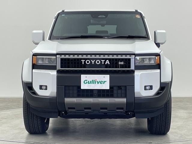 ランドクルーザー250 VX 登録済未使用車 電動ムーンルーフ 純正12.3型ナビ 全周囲カメラ 電子ミラー レザーシート シートヒーター/シートベンチレーション 電動リアゲート 衝突被害軽減ブレーキ レーンアシスト 禁煙車(52枚目)