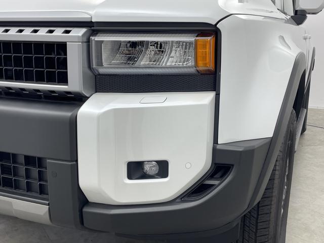 ランドクルーザー250 VX 登録済未使用車 電動ムーンルーフ 純正12.3型ナビ 全周囲カメラ 電子ミラー レザーシート シートヒーター/シートベンチレーション 電動リアゲート 衝突被害軽減ブレーキ レーンアシスト 禁煙車(61枚目)