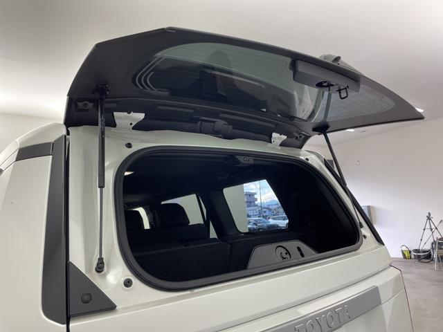 ランドクルーザー250 VX 登録済未使用車 電動ムーンルーフ 純正12.3型ナビ 全周囲カメラ 電子ミラー レザーシート シートヒーター/シートベンチレーション 電動リアゲート 衝突被害軽減ブレーキ レーンアシスト 禁煙車(75枚目)