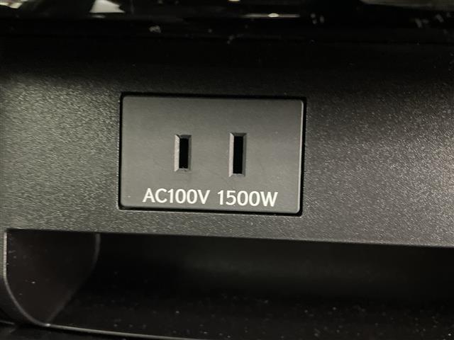 アルファードハイブリッド Ｚ　サンルーフ　純正１４型ナビ　純正１３．２型後席モニター　電子ミラー　ユニバーサルステップ　ワイヤレス充電器　全周囲カメラ　ドラレコ　両側電動スライドドア　シートヒーター／シートベンチレーション　禁煙車（16枚目）