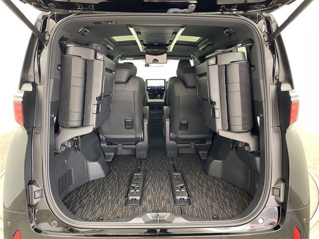 アルファードハイブリッド Ｚ　サンルーフ　純正１４型ナビ　純正１３．２型後席モニター　電子ミラー　ユニバーサルステップ　ワイヤレス充電器　全周囲カメラ　ドラレコ　両側電動スライドドア　シートヒーター／シートベンチレーション　禁煙車（35枚目）